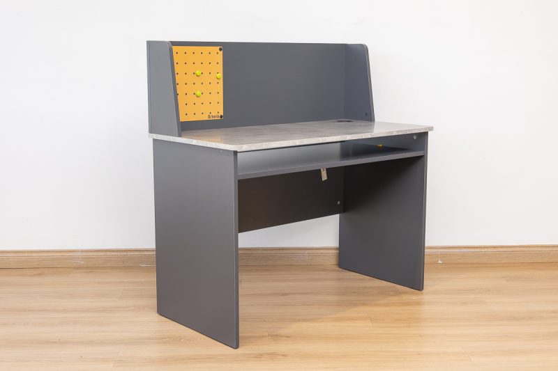 retro study desk
