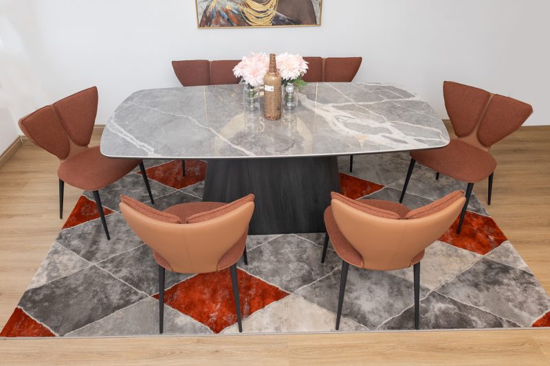 mosco dining table + 6 butterfly chairs