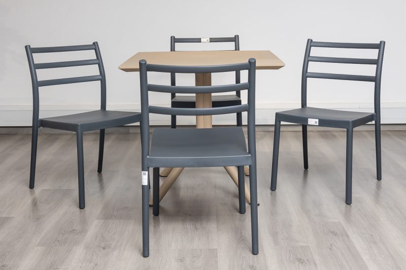 avro outdoor dining table + 4 trent chairs
