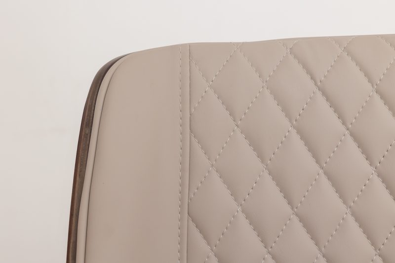 hoven bar chair