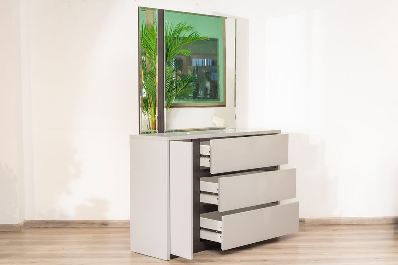 gala dresser mirror