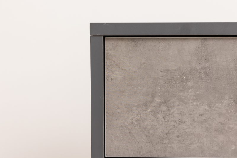 retro chiffonier