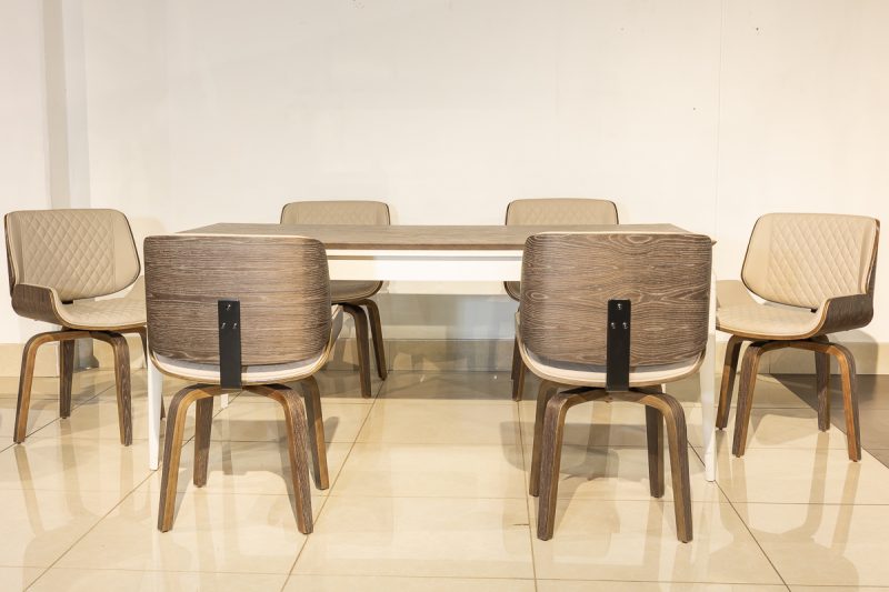 basalto dining table + 6 hoven chairs