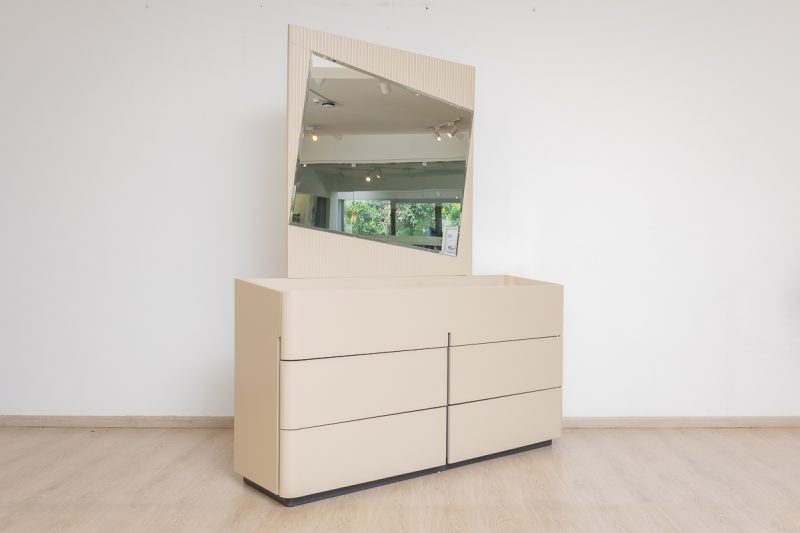 wagner dresser mirror