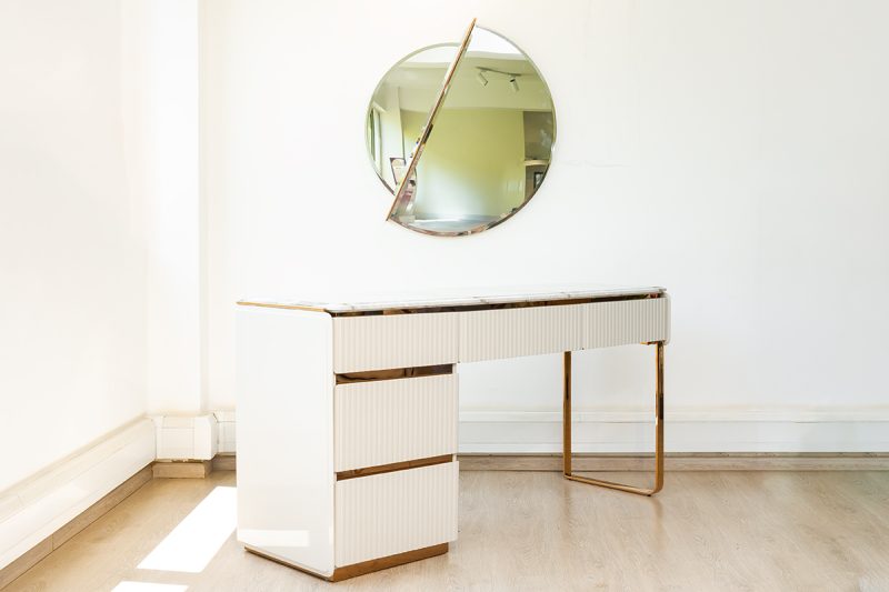 aura king package - king bed + 2 nightstands + dresser mirror