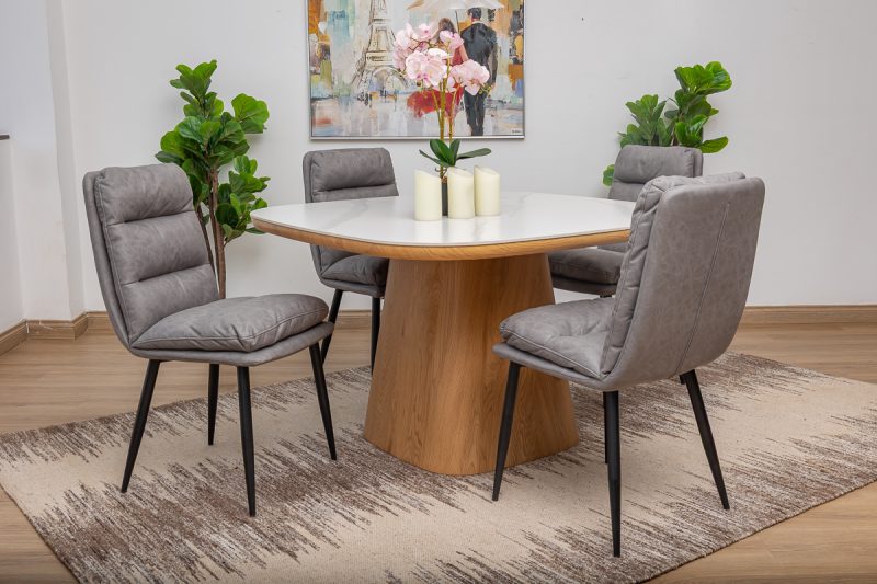 siya dining table + 4 mimo chairs