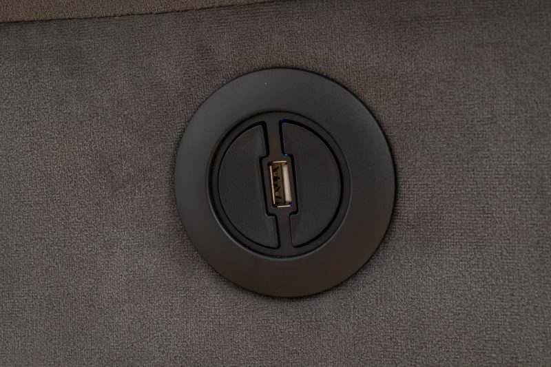 rupert single power lift chair