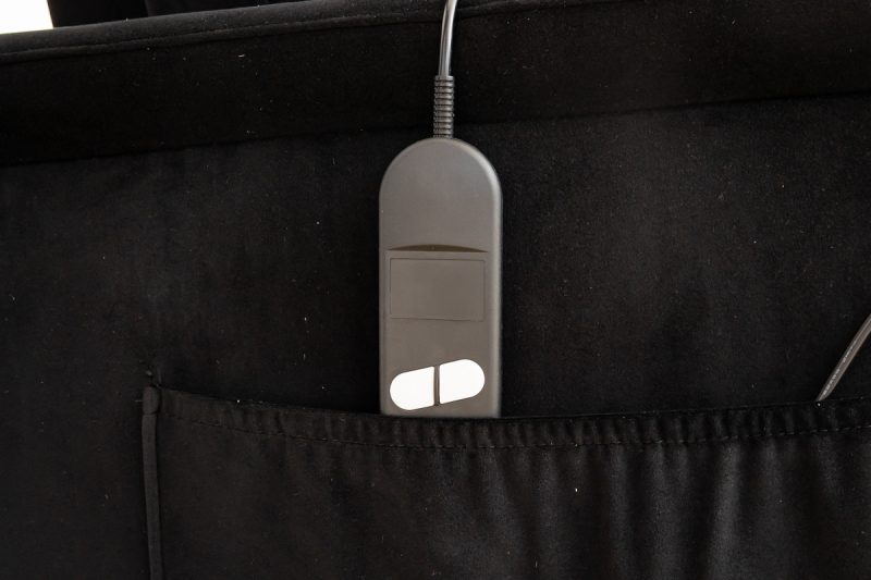 leslie single power lift chair