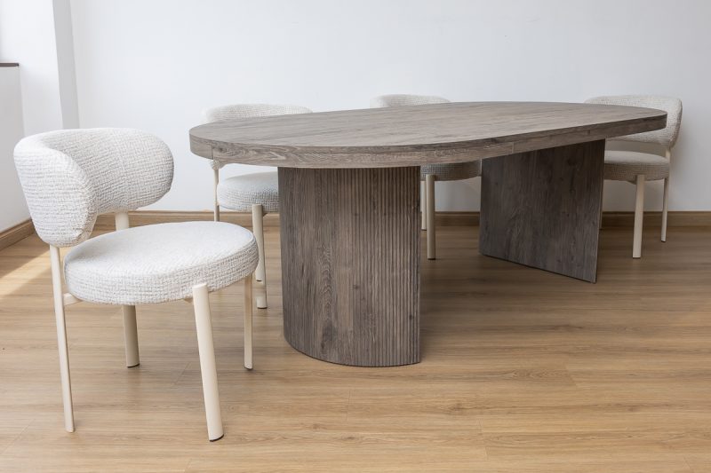 rowe dining table + 8 peaches chairs
