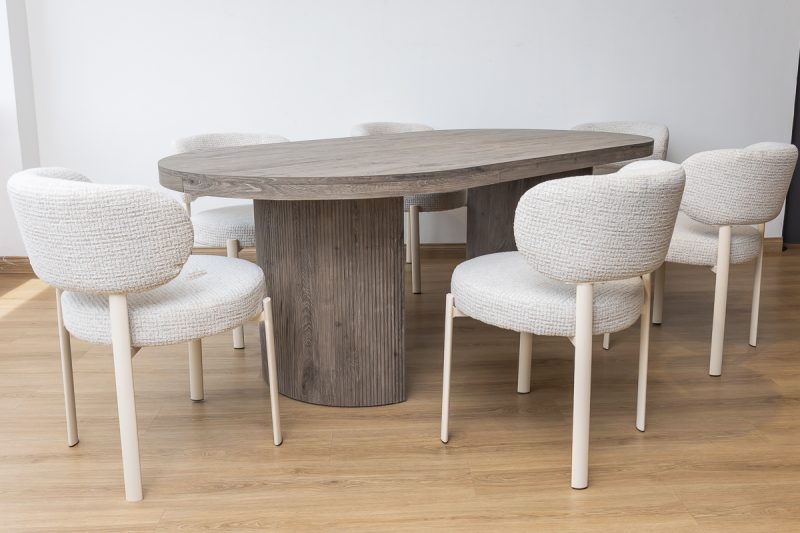 rowe dining table + 8 peaches chairs