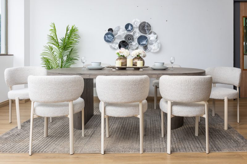 rowe dining table + 8 peaches chairs