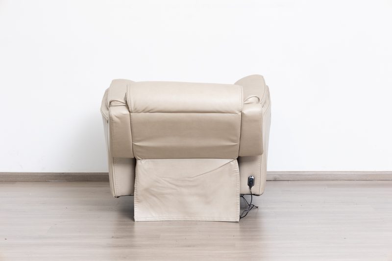 lancaster 7 seater leather recliner (3+2+1+1)