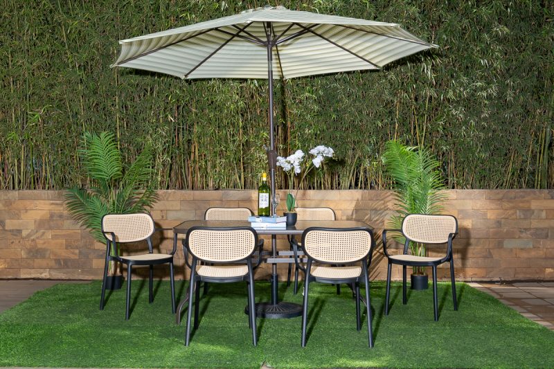 naivasha outdoor dining table + 6 crossby chairs + umbrella