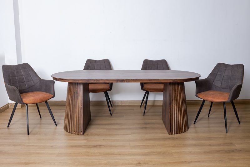 gemini dining table + 6 prata chairs