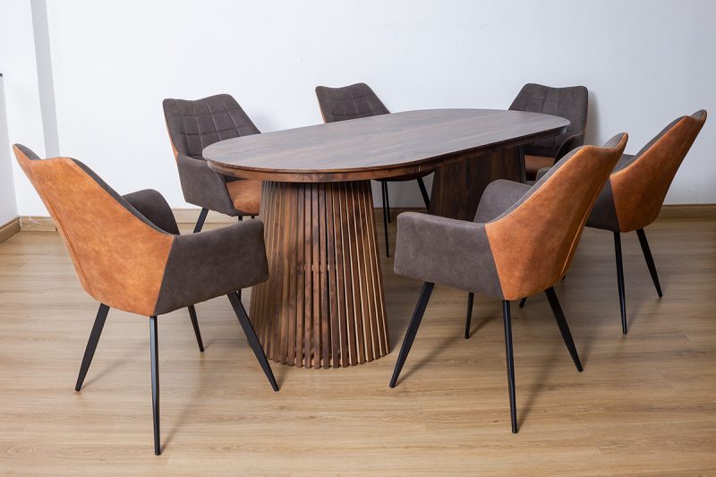 gemini dining table + 6 prata chairs