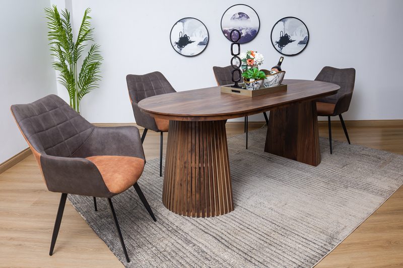 gemini dining table + 6 prata chairs