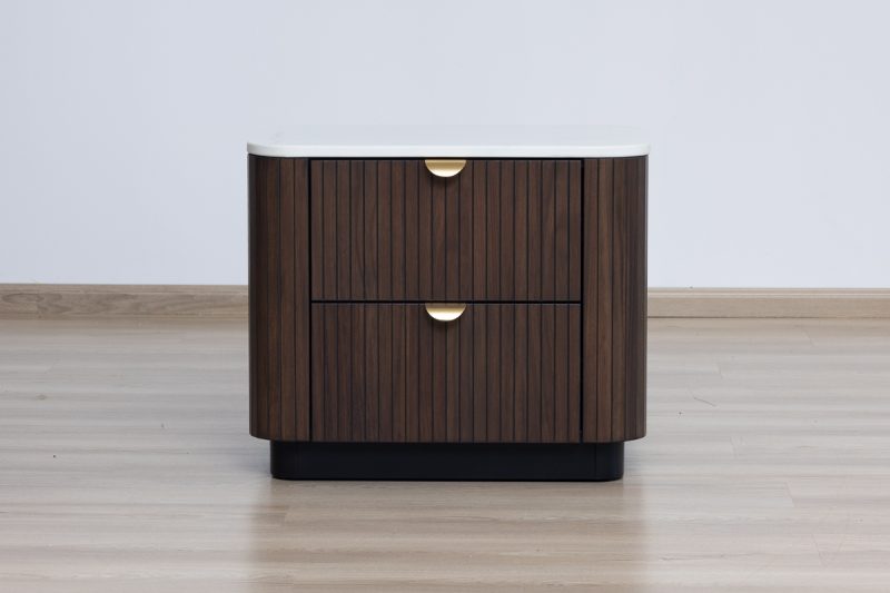 tossa king package – king bed + 2 nightstands + dresser mirror