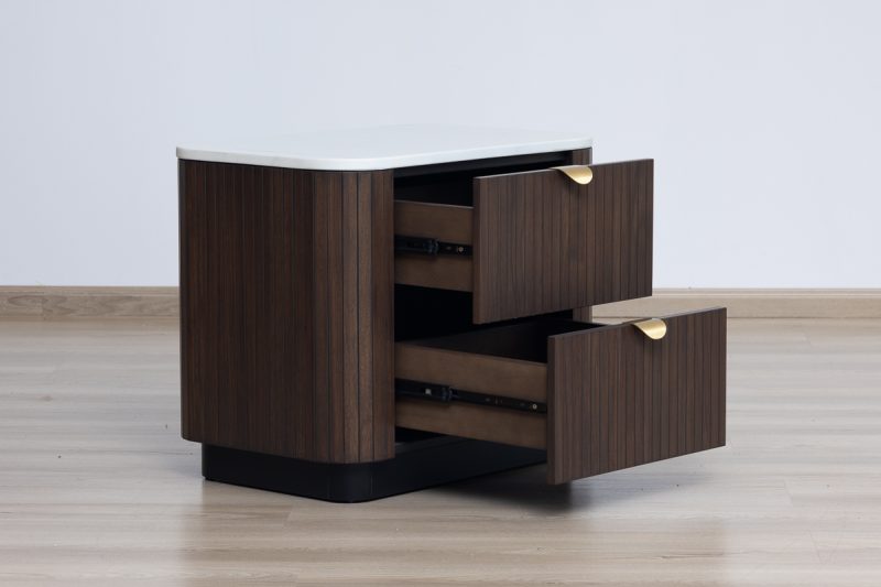 tossa king package – king bed + 2 nightstands + dresser mirror