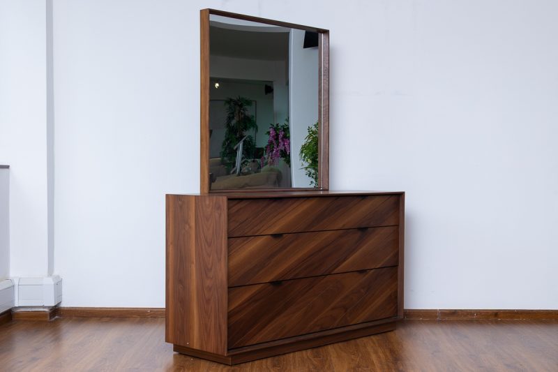 santo king package – king bed + 2 nightstands + dresser mirror