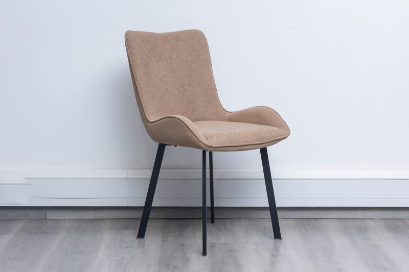 triena dining chair