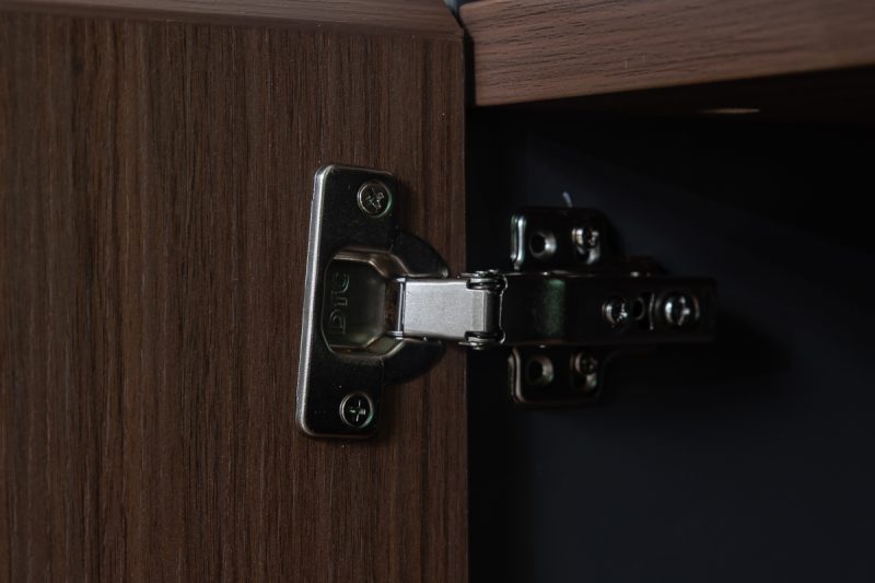 30uhs054 - medium level cabinet