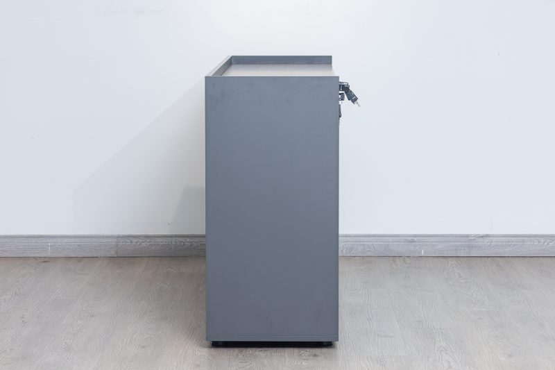 61uad301 - credenza