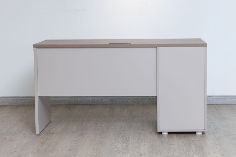 53flm153 - 1.4m- straight  desk