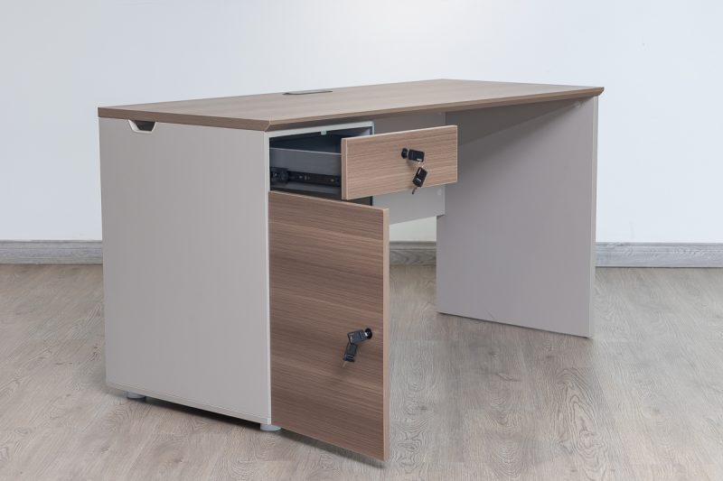 53flm153 - 1.4m- straight  desk