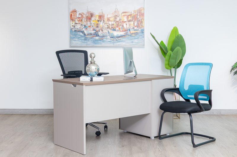 53flm153 - 1.4m- straight  desk