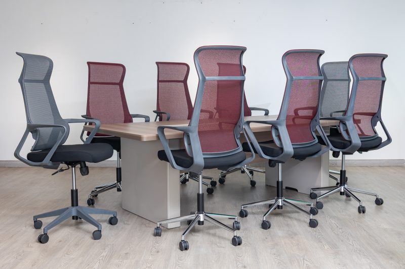 61cad005 -2.4m- conference table