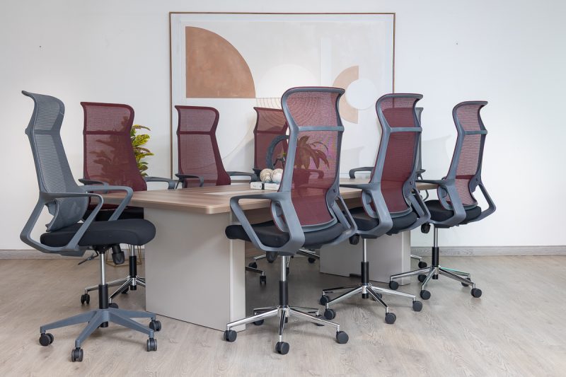 61cad005 -2.4m- conference table