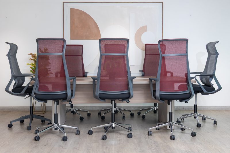 61cad005 -2.4m- conference table