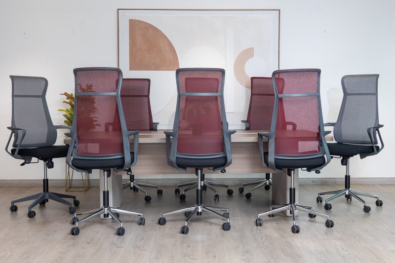 61cad005 -2.4m- conference table