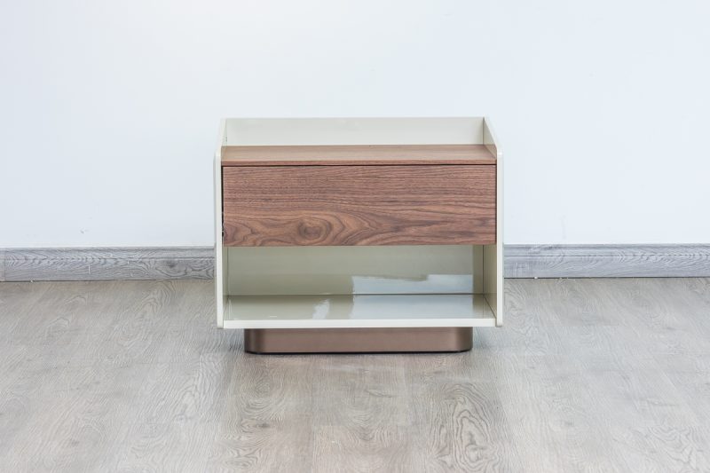 elise king bed + 2 nightstands