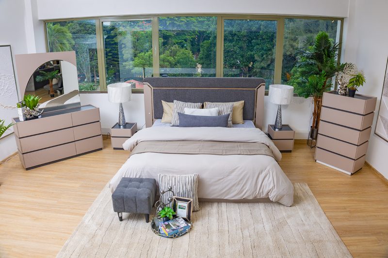 kaye king package - king bed + 2 nightstands + dresser mirror + chest of drawers