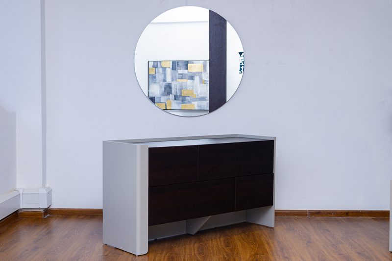 farah king package - king bed + 2 nightstands + dresser mirror