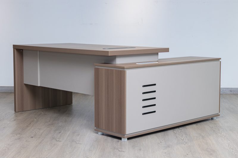 61nad001 - executive desk