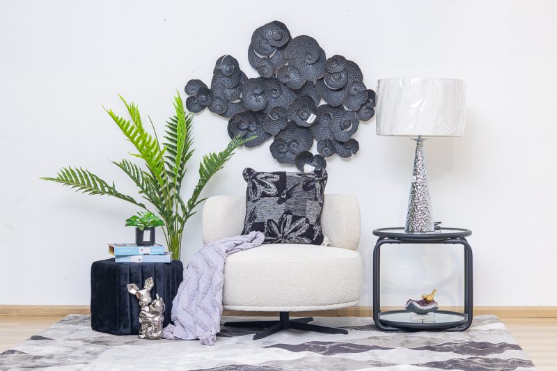 reyna accent chair