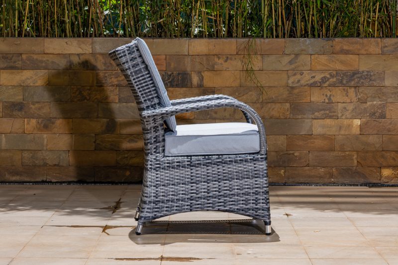 plamu outdoor dining table + 6 emily chairs