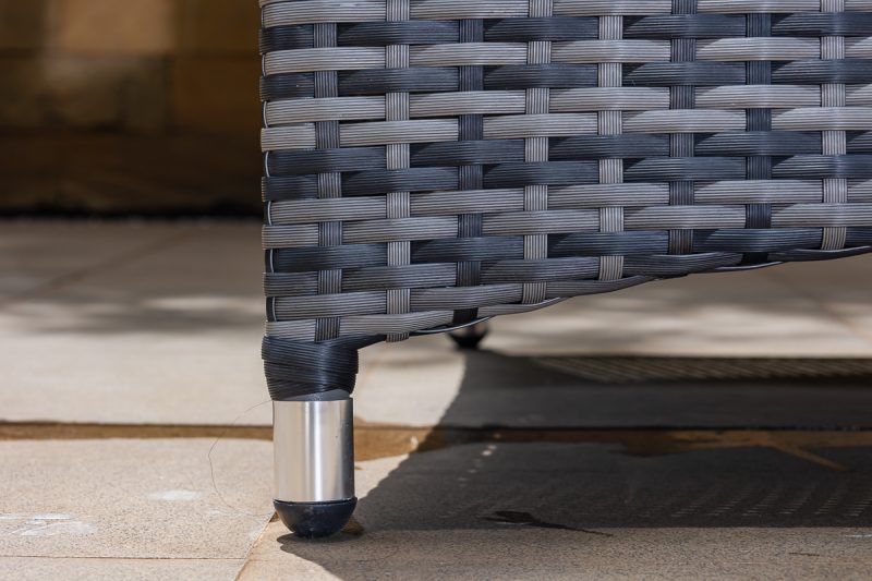 plamu outdoor dining table + 6 emily chairs