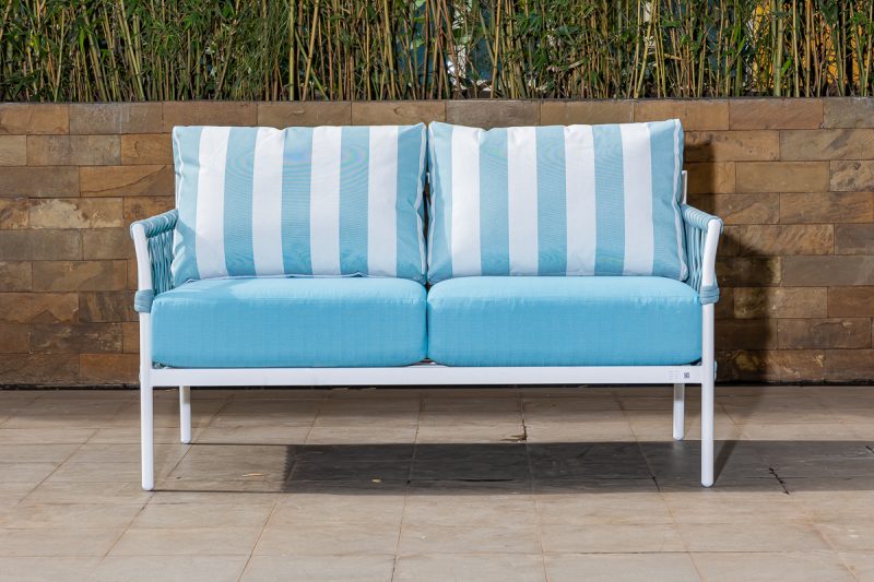 liverpool 7 seater outdoor sofa (3+2+1+1) + coffee table