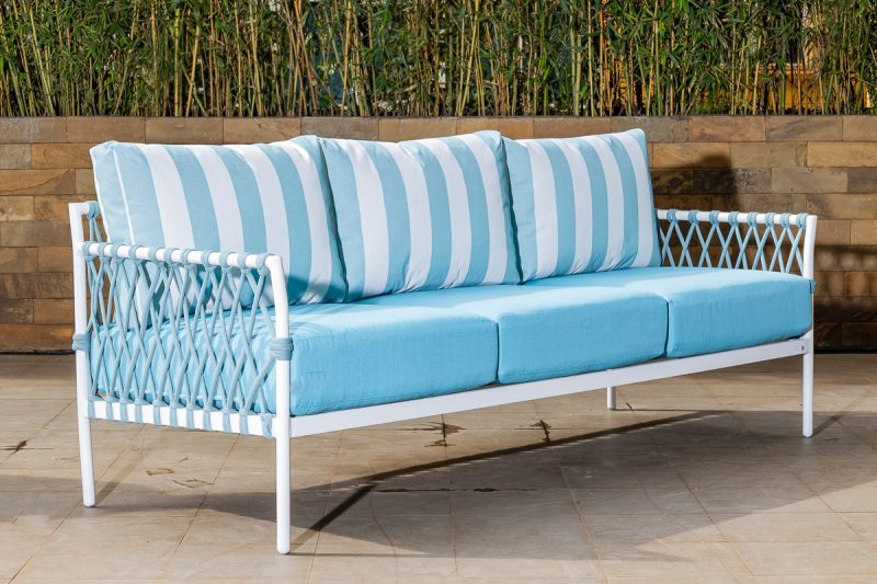 liverpool 7 seater outdoor sofa (3+2+1+1) + coffee table