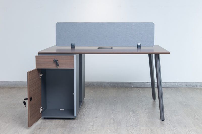 52flm222 - 2 way work station