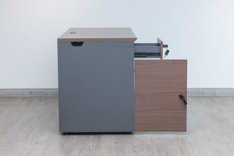 52flm119 - 1.4m straight desk