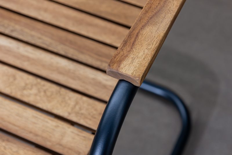 trex outdoor dining table + 6 chairs