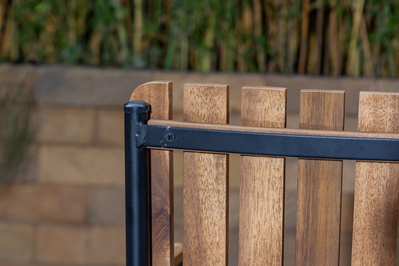 trex outdoor dining table + 6 chairs