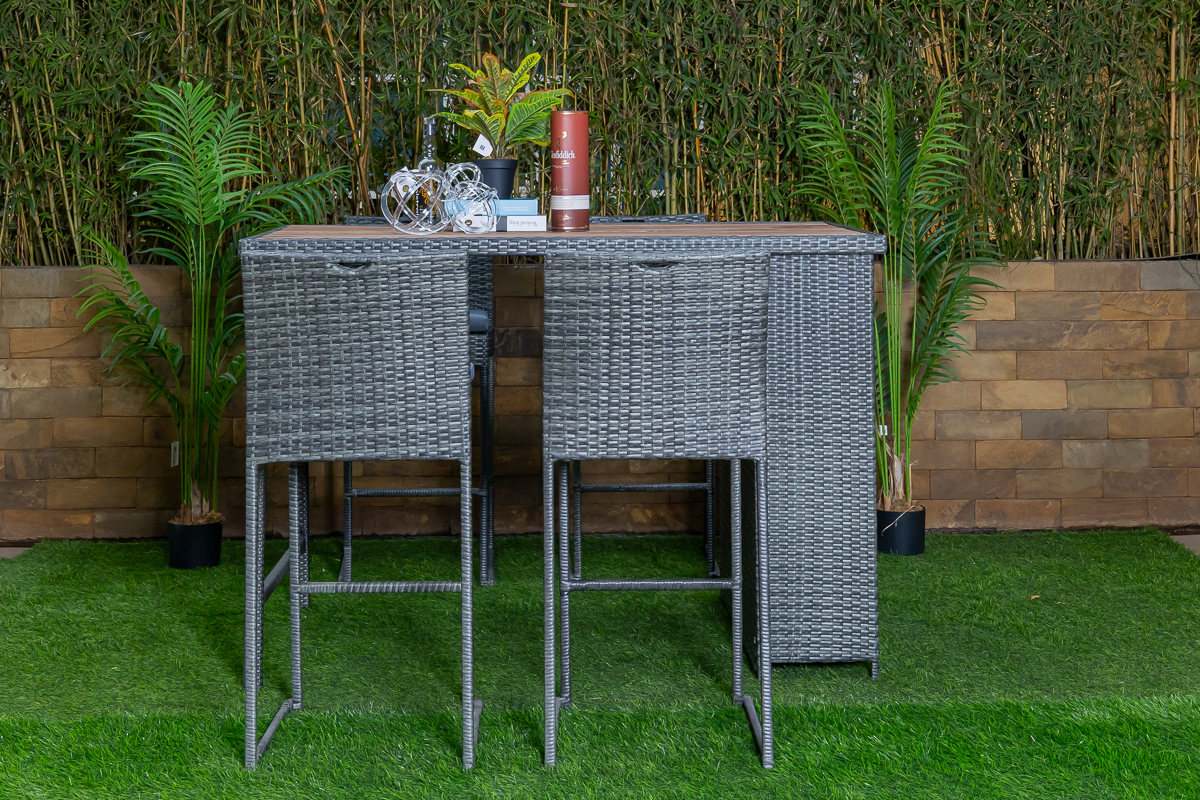 sunny 4 seater outdoor bar table + 4 cabin bar chairs