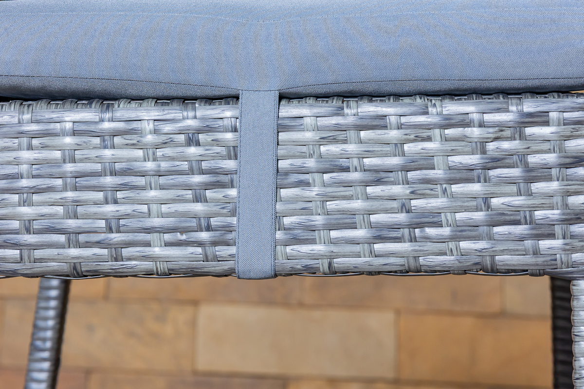 sunny 4 seater outdoor bar table + 4 cabin bar chairs