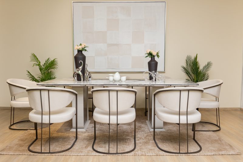 oslo dining table + 8 almeria chairs