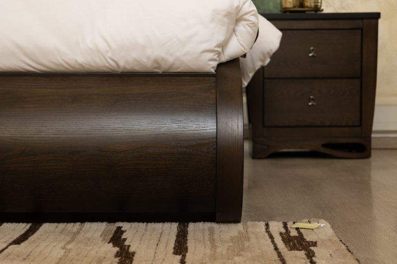 DELANO ASH KING PACKAGE -King Bed + 2 Nightstands + Dresser Mirror 33 0O2A7208